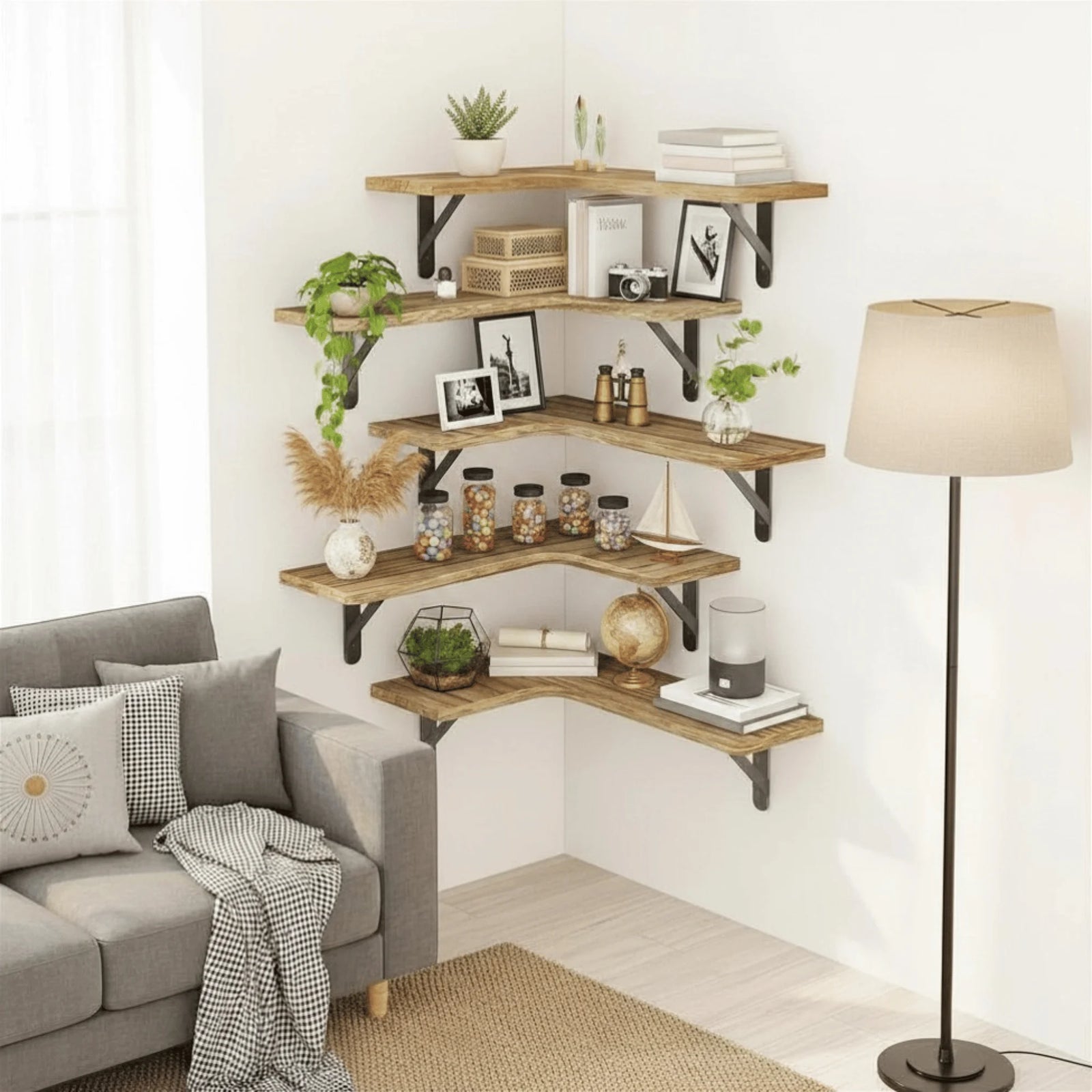 Étagère Murale d'Angle en Bois mis en scène sur un mur intérieur