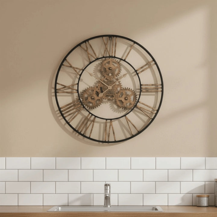 Horloge Murale Industrielle en situation sur un mur intérieur