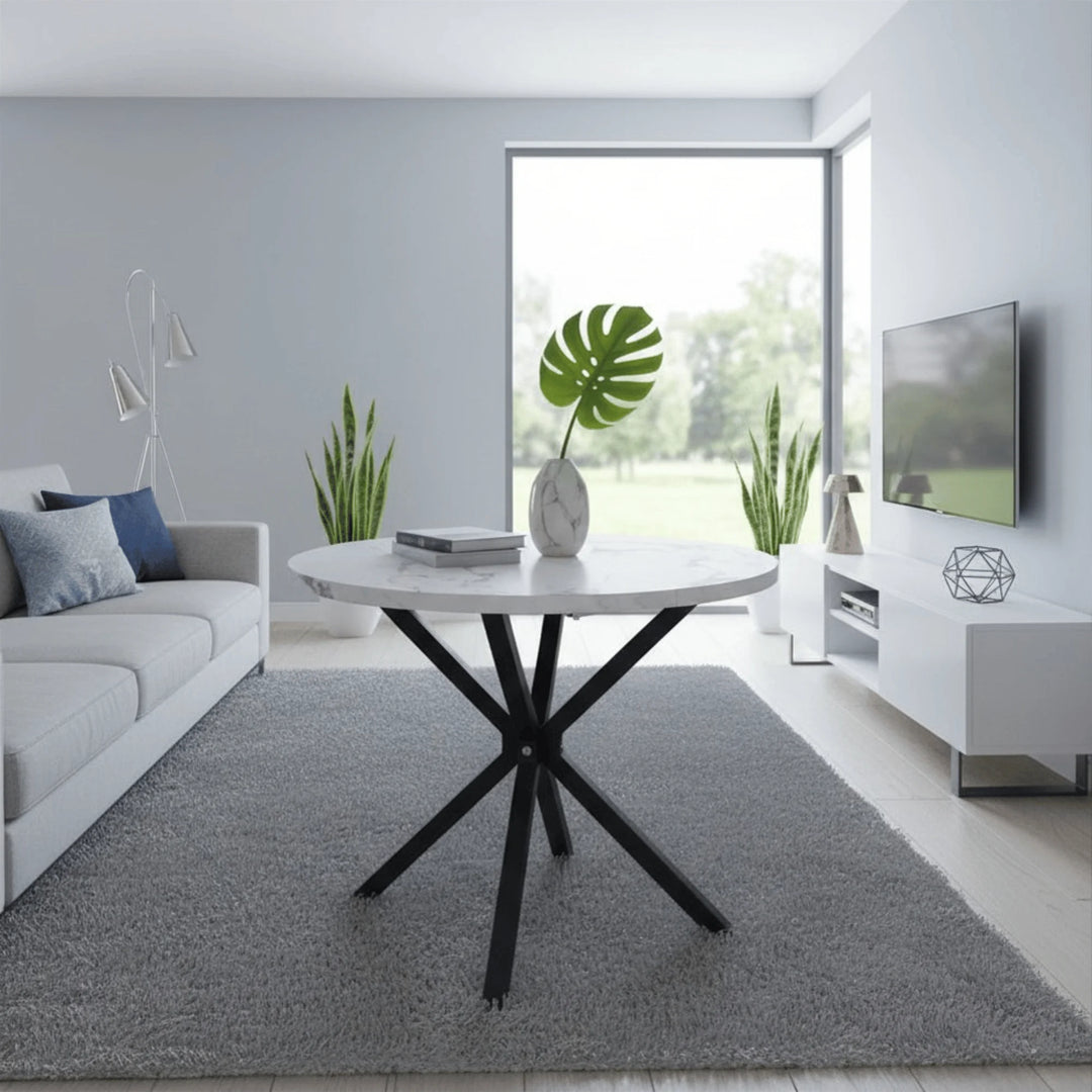 Table Ronde Effet Marbre mis en scène dans une salle à manger